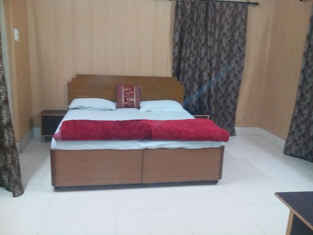 Tourist Guest House Амритсар Экстерьер фото