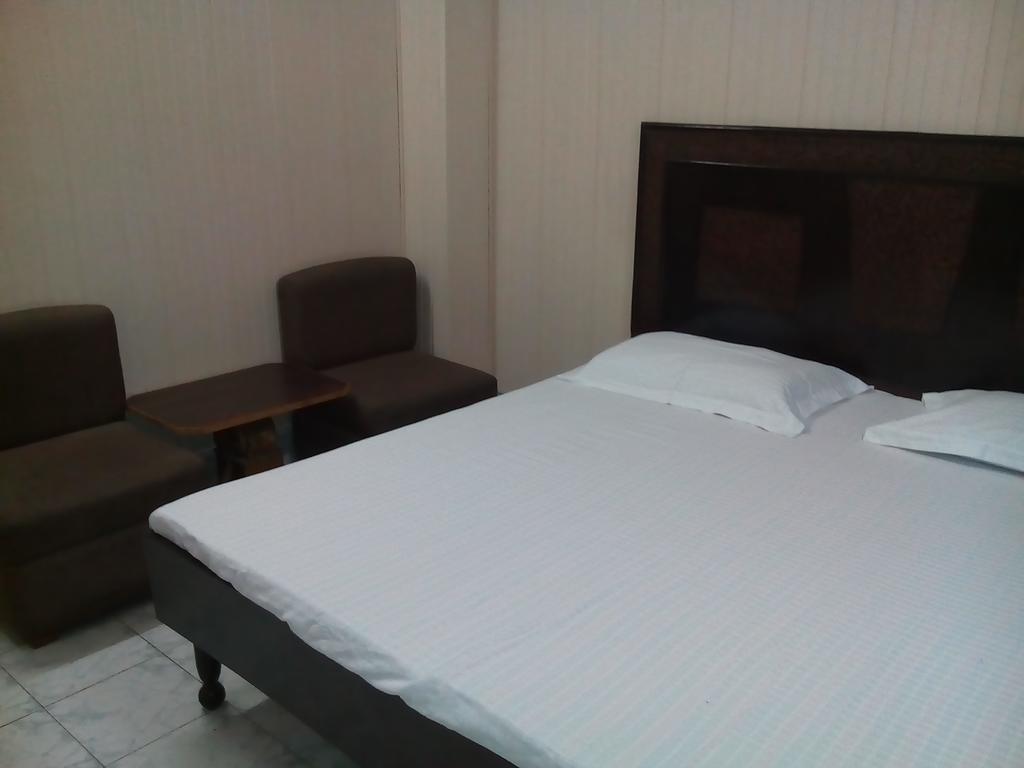 Tourist Guest House Амритсар Экстерьер фото