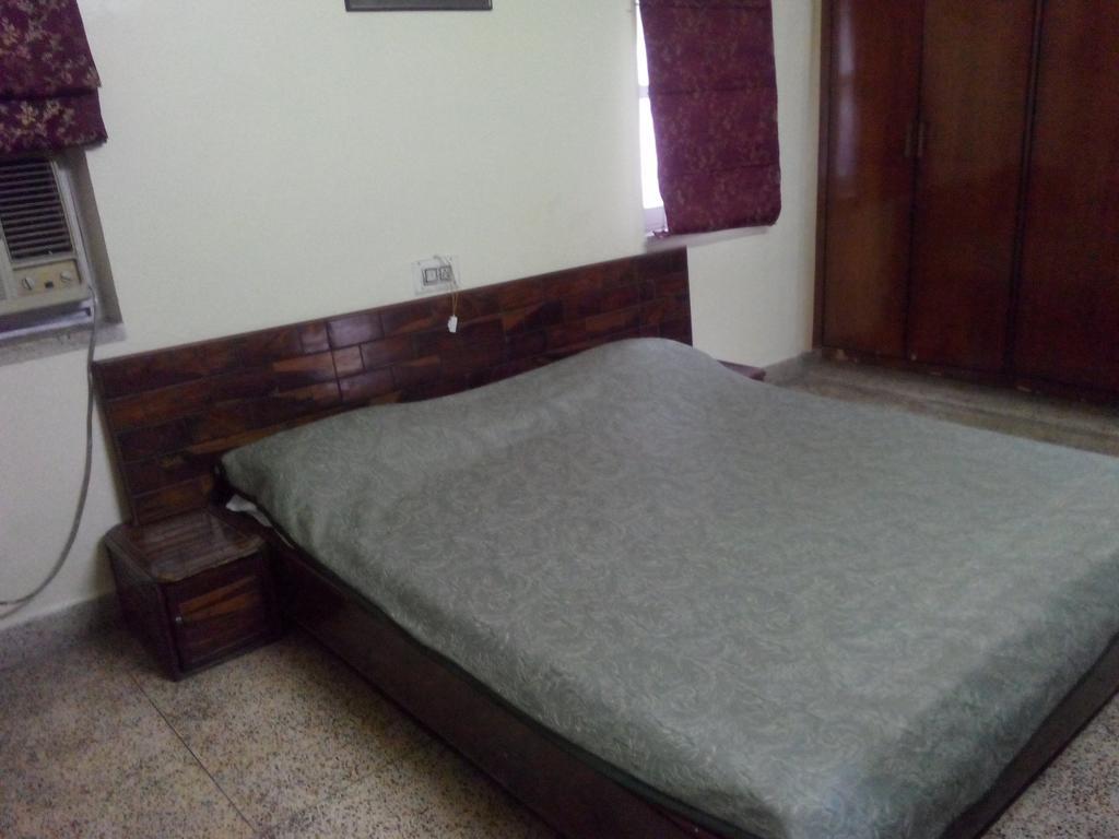 Tourist Guest House Амритсар Экстерьер фото